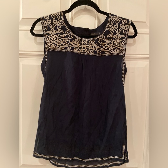 THML Gauzy Embroidered Sleeveless Tunic Navy Spring Summer M - Picture 1 of 11